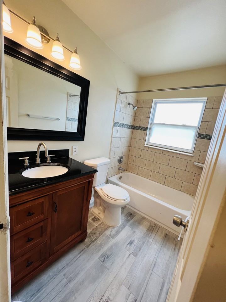7381 111th St #NA - Photo 5 of 16