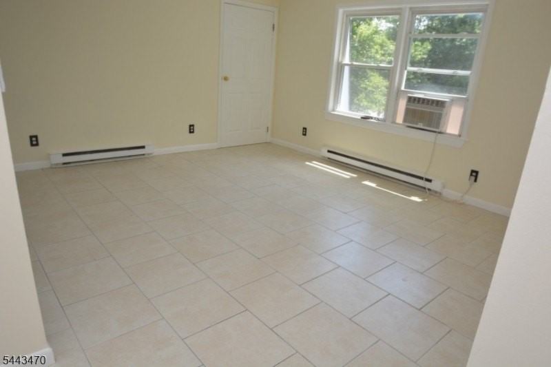 14 Oak Ridge Rd #2 - Photo 6 of 12