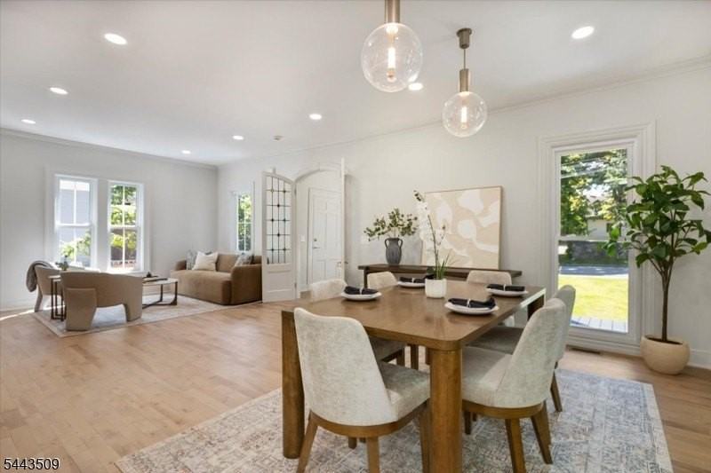 58 Ridgeway Ave - Photo 4 of 33
