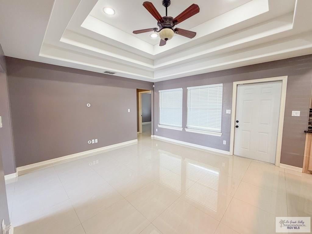 4622 Jerrys Way - Photo 6 of 17