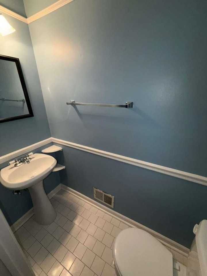 7 Holly St - Photo 5 of 16