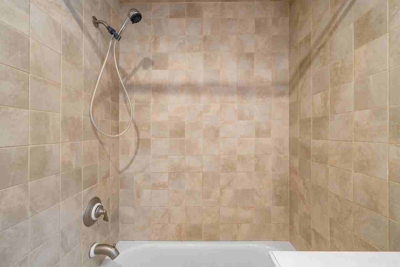 72 Broadway #2 - Photo 7 of 8