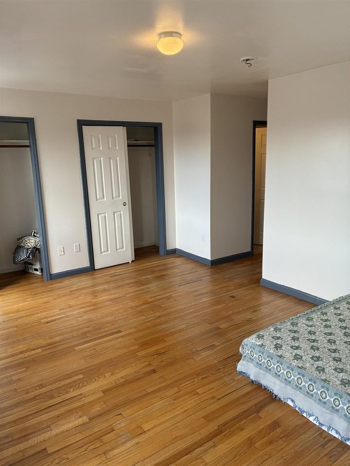294 Randolph Ave #2 - Photo 3 of 11