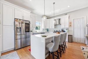 featured image of 41 Bentley Ave #1