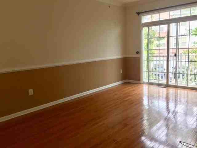 15 Alexander Ct - Photo 5 of 13