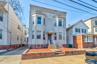 86 W 27th St #4 - Photo 1 of 1
