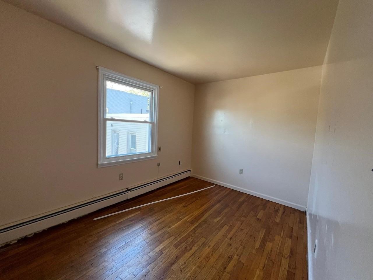 52 Yale Ave #2 - Photo 3 of 21