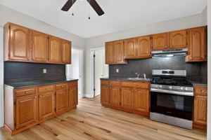 featured image of 48 E 19th St #3