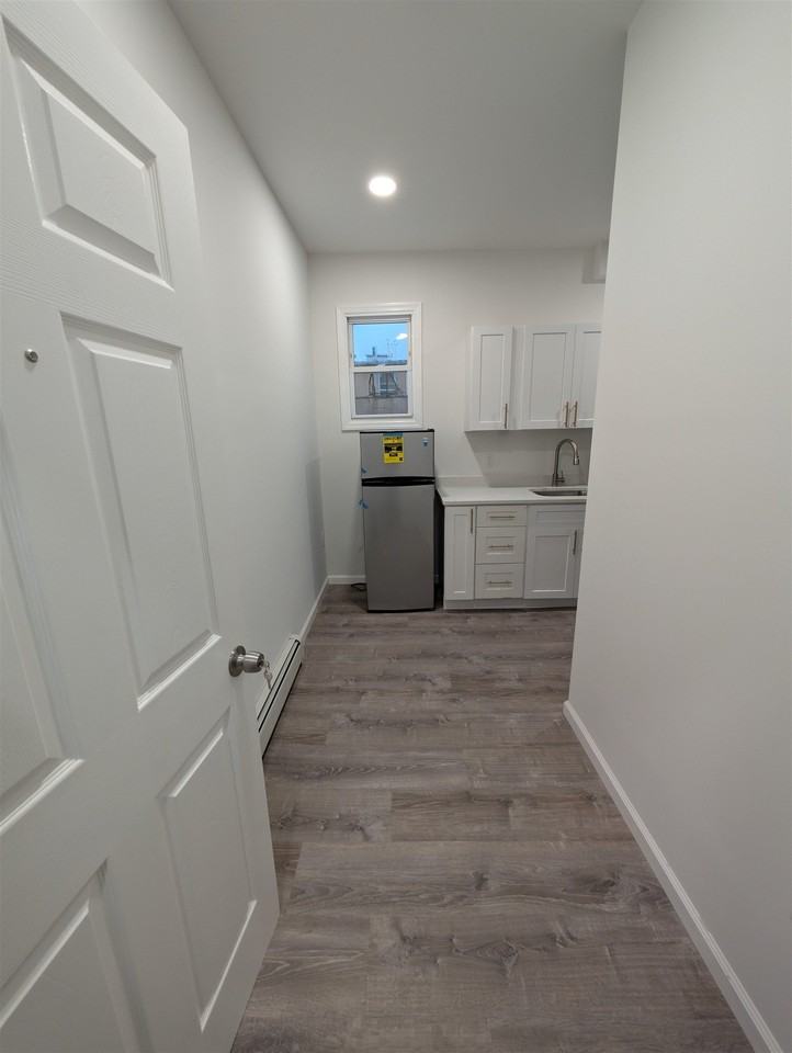 10 Sherman Pl #7 - Photo 5 of 15