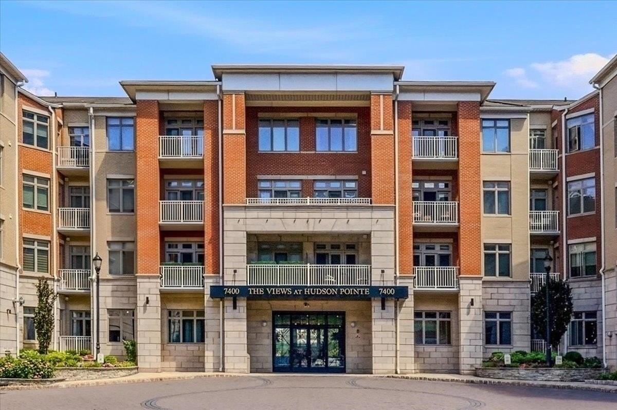 7400 River Rd #217