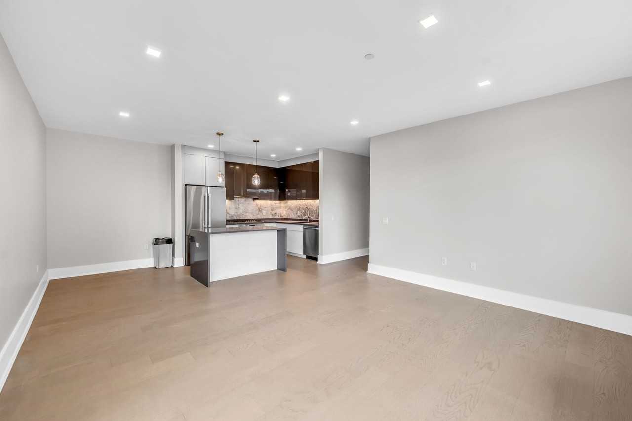 7101 River Rd #309B - Photo 4 of 25
