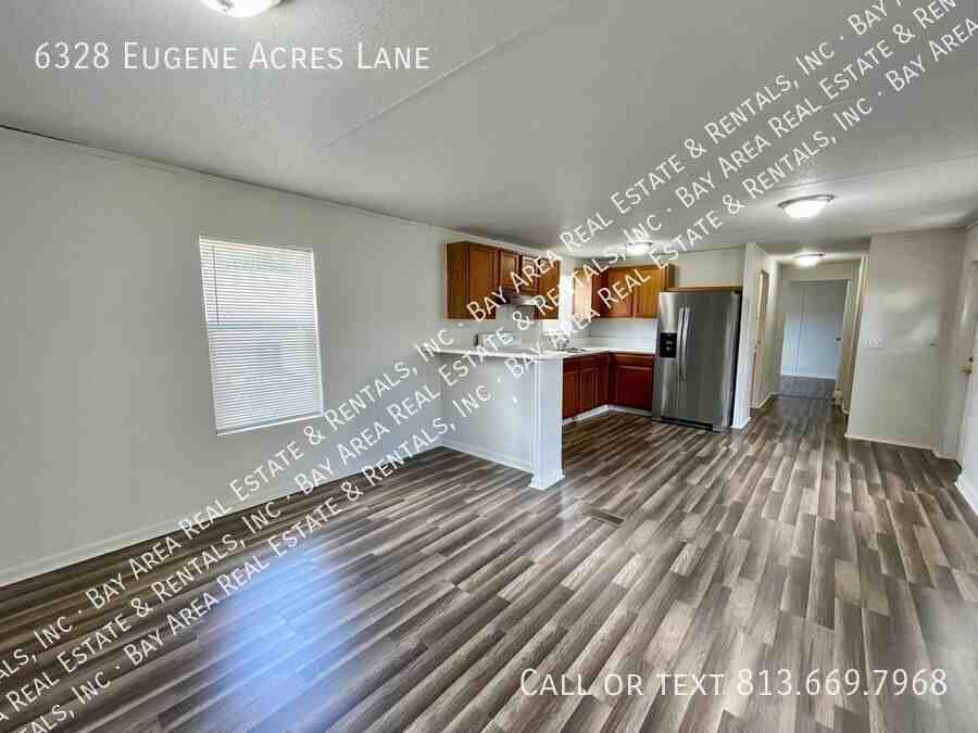 6328 Eugene Acres Ln - Photo 4 of 17