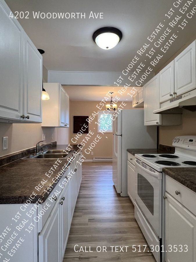 4202 Woodworth Ave - Photo 5 of 29