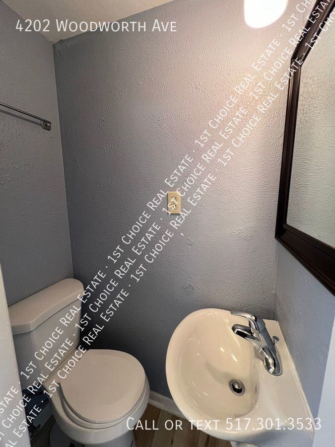 4202 Woodworth Ave - Photo 7 of 29