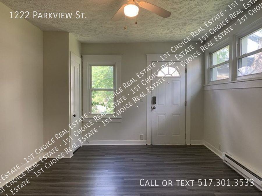 1222 Parkview St - Photo 2 of 14