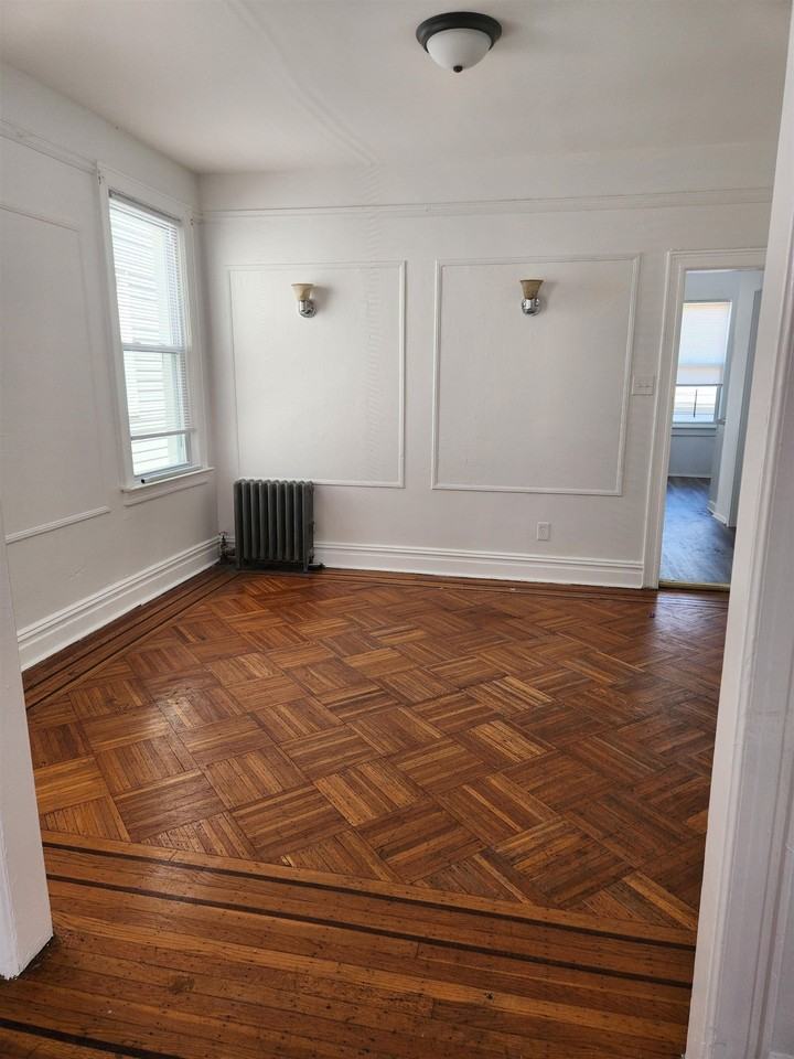 14 E Bidwell Ave #2 - Photo 7 of 11