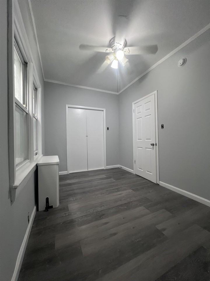 82 W 22nd St #1 - Photo 7 of 16