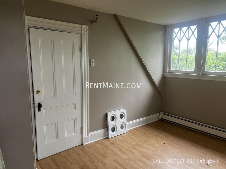145 Union St #17 - Photo 3 of 9