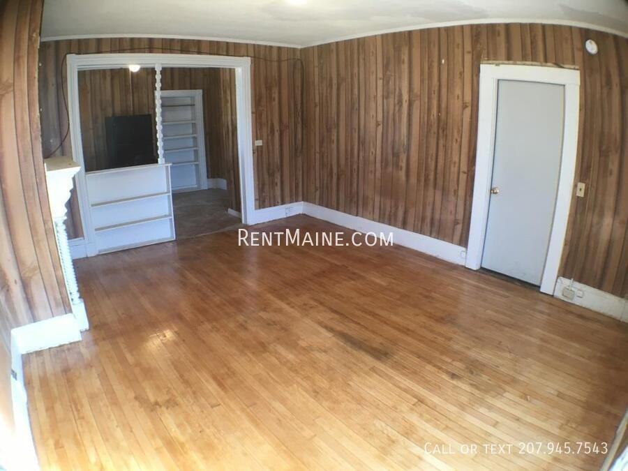 67 Cedar St #1 - Photo 2 of 5