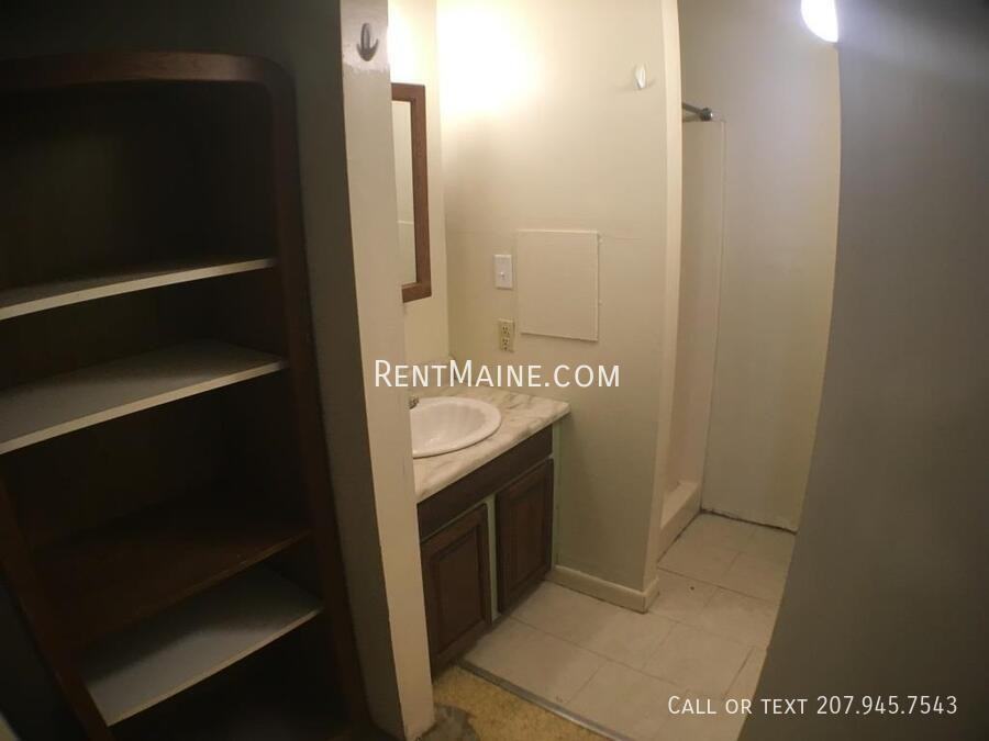 67 Cedar St #1 - Photo 4 of 5