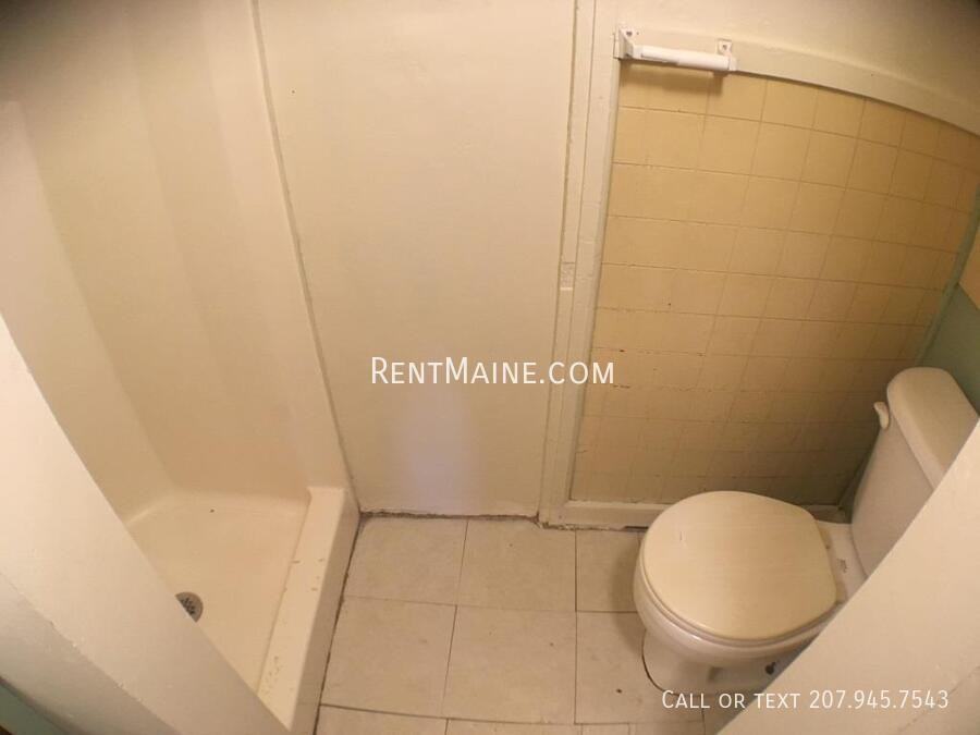 67 Cedar St #1 - Photo 5 of 5