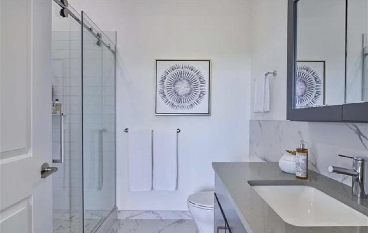 250 Avenue E #602 - Photo 4 of 6