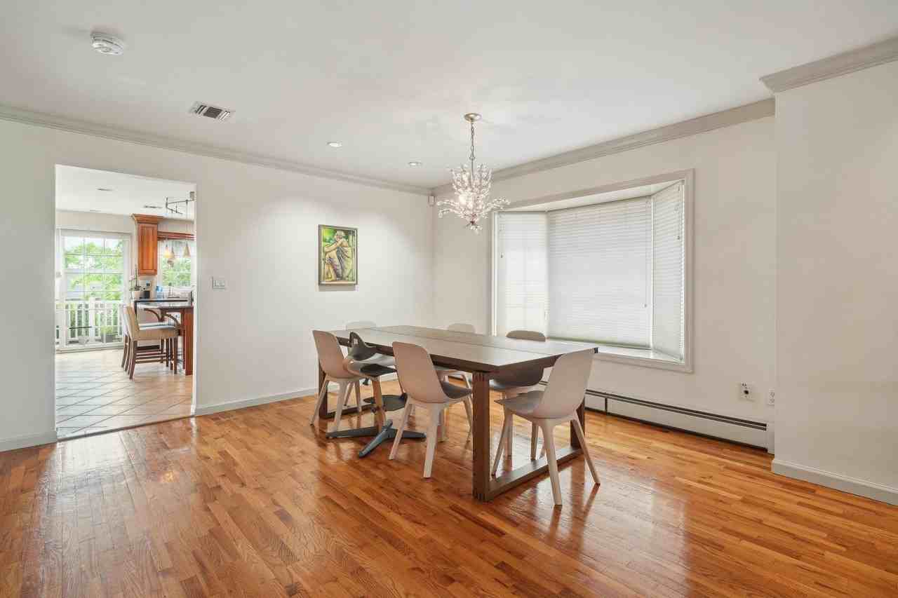 75 Myrtle Ave #1 - Photo 7 of 31