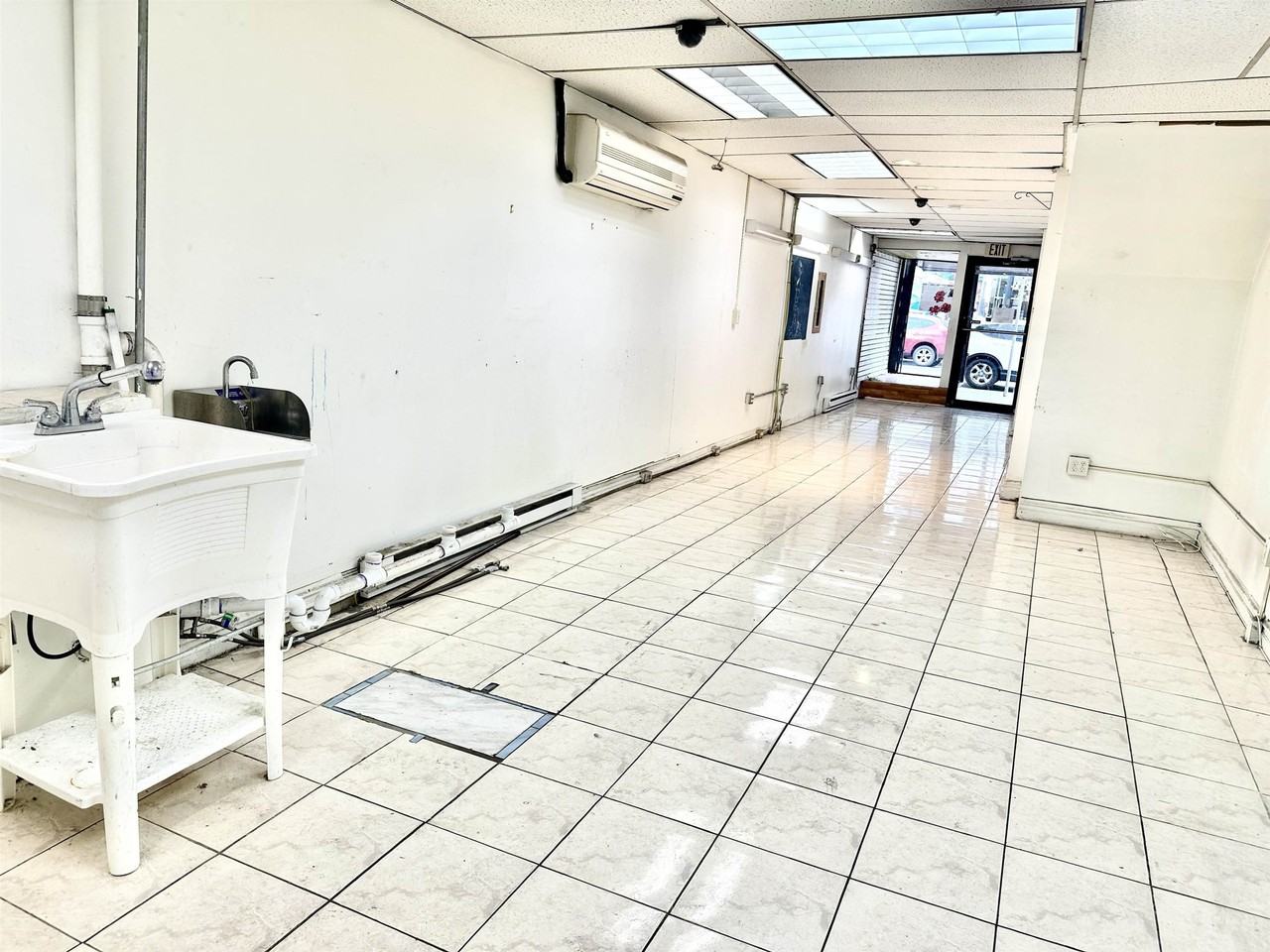 413 Central Ave - Photo 4 of 13