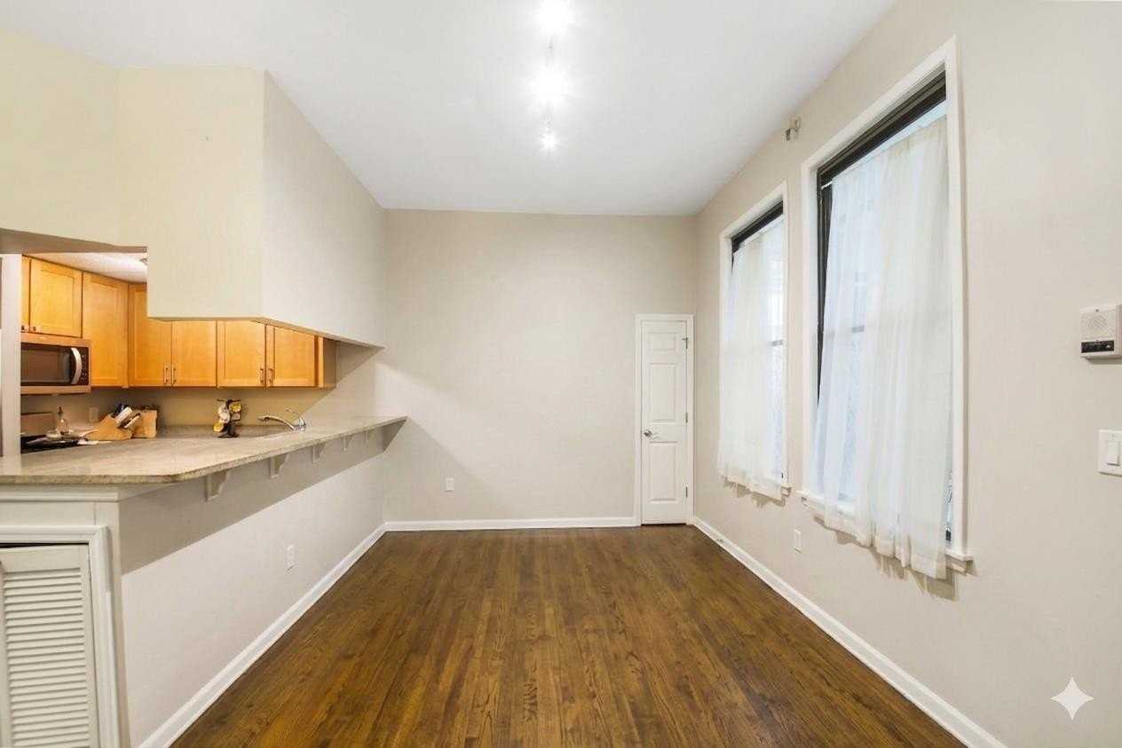 187 Wayne St #206C - Photo 3 of 17