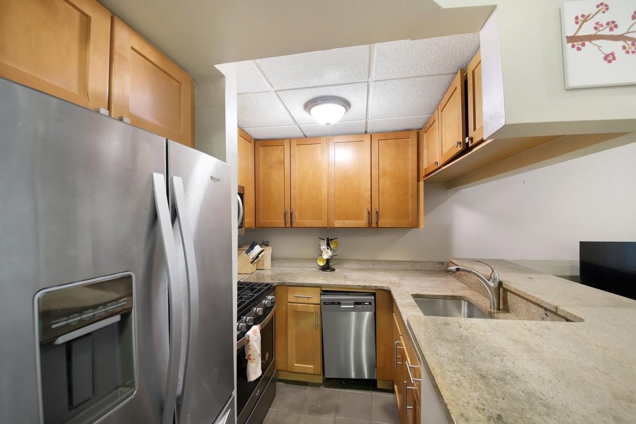 187 Wayne St #206C - Photo 6 of 17