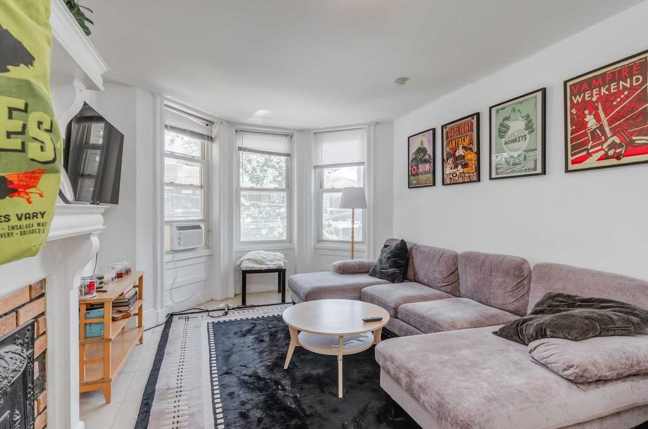 9 Concord St #2 - Photo 6 of 11