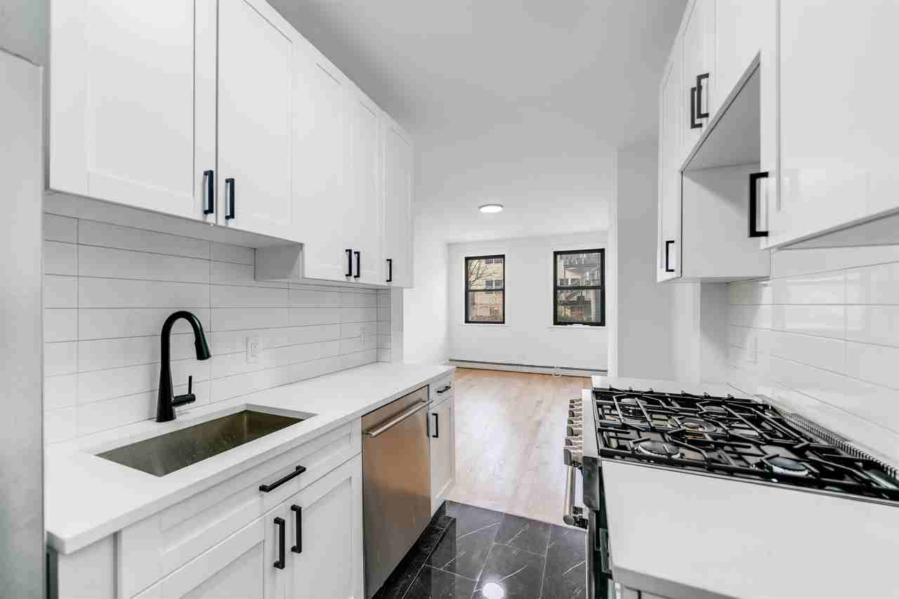 216 Jefferson St #2 - Photo 2 of 11