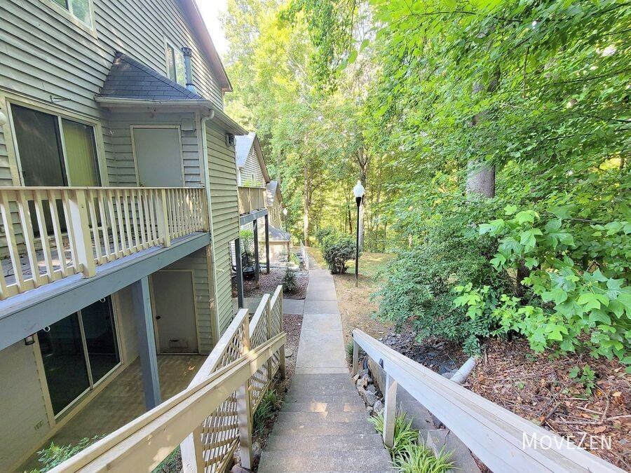 6127 Old Plank Rd - Photo 2 of 41