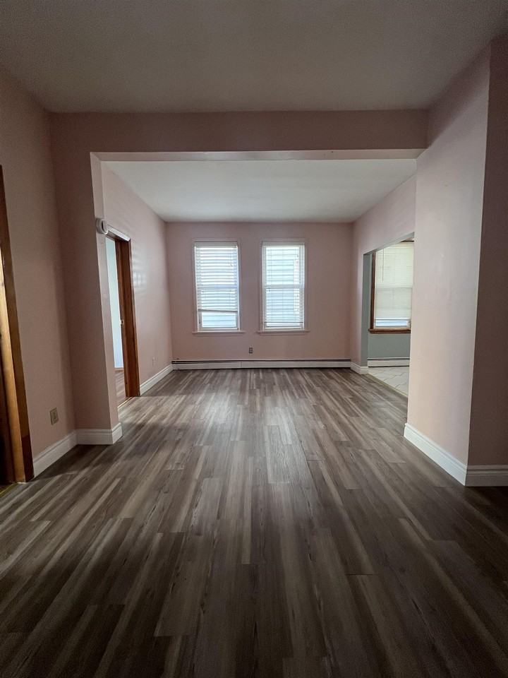 407 Kennedy Blvd #1R - Photo 6 of 14