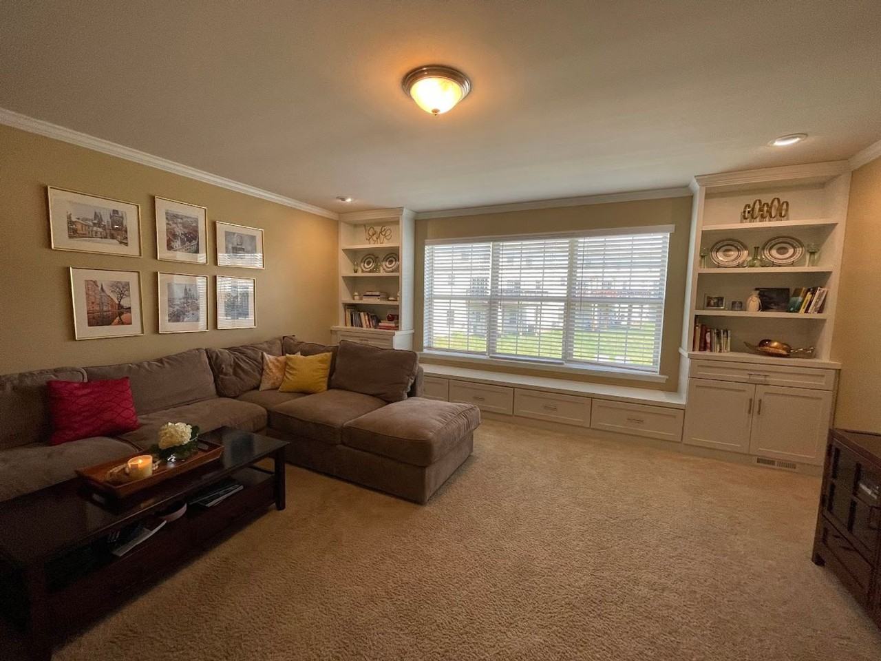 615 Keswick Ct - Photo 5 of 35