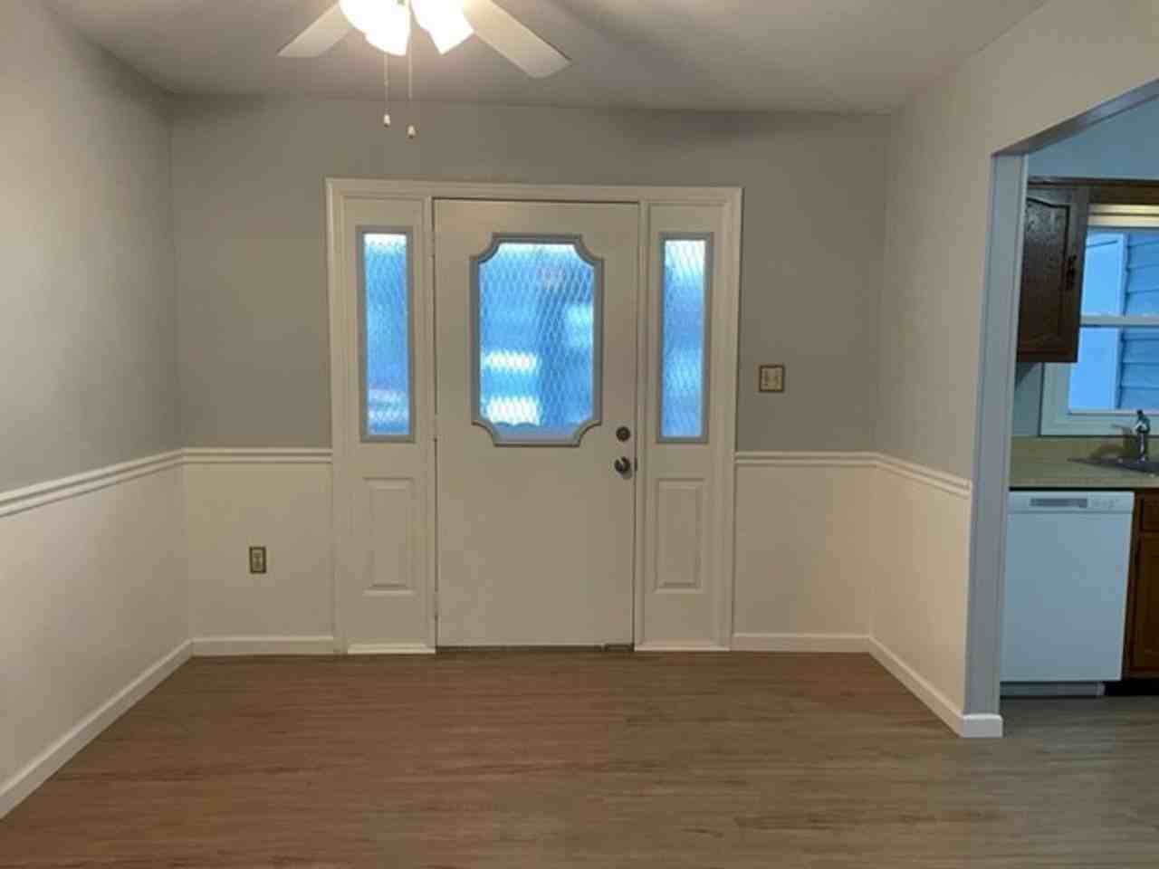 6613 Salem Park Cir - Photo 5 of 16