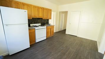 featured image of 573 Avenue E #4