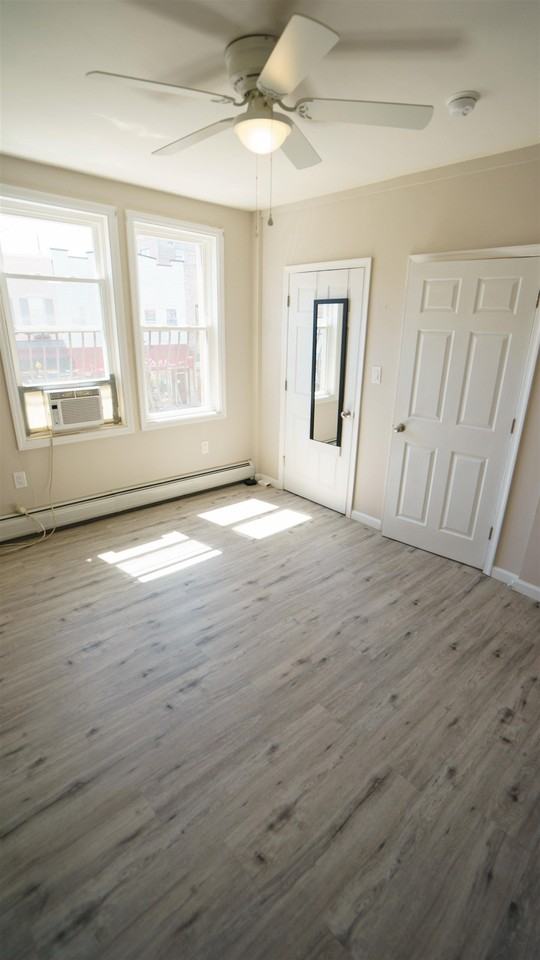 415 Broadway #4 - Photo 2 of 10