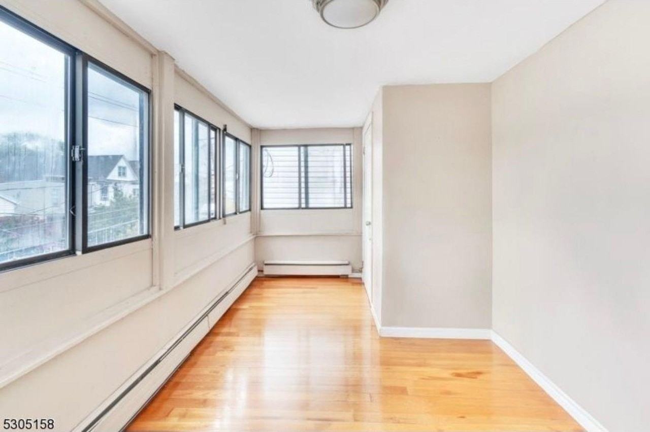 54 Pamrapo Ave #2 - Photo 2 of 11