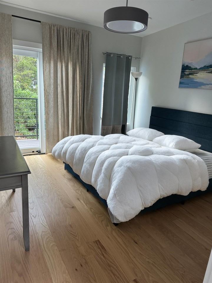 176 GRIFFITH ST #2 - Photo 6 of 14
