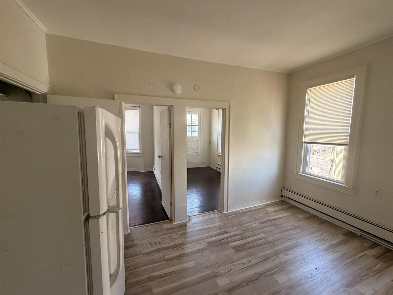 133 W 20th St #3 - Photo 3 of 12