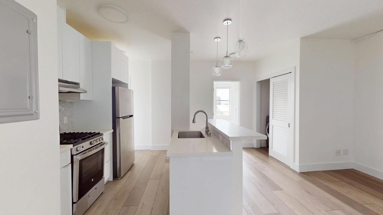 1408 California St #305 - Photo 7 of 19