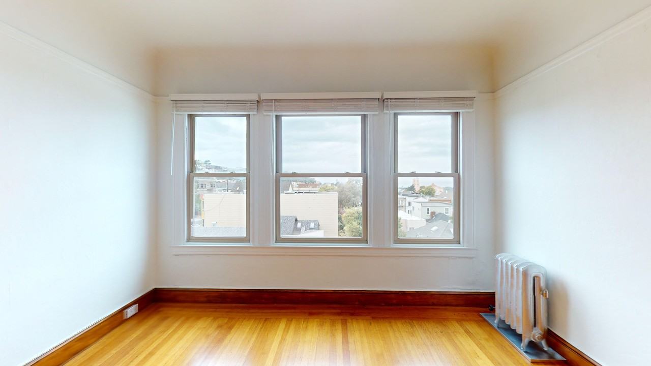 1495 7th Ave #34 - Photo 2 of 26