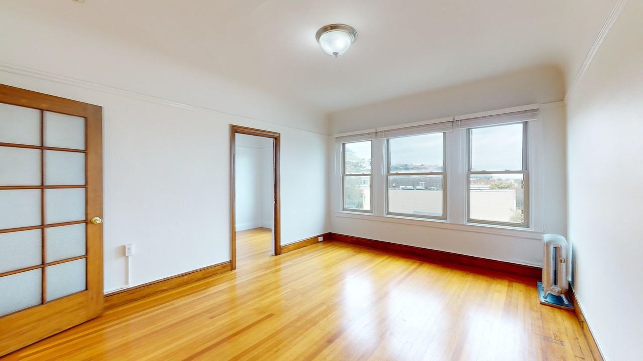 1495 7th Ave #34 - Photo 5 of 26