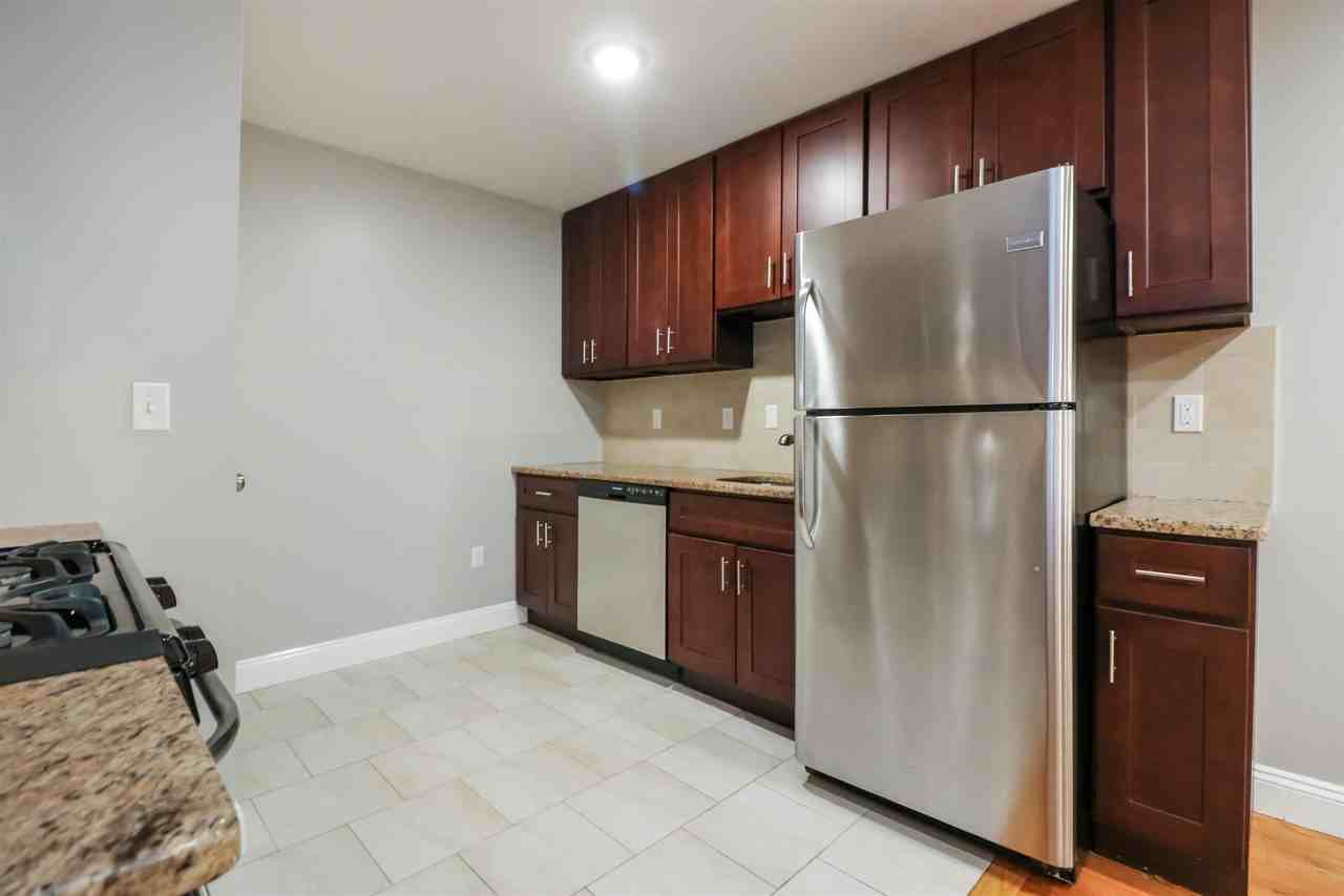 381 Communipaw Ave #3B - Photo 4 of 22
