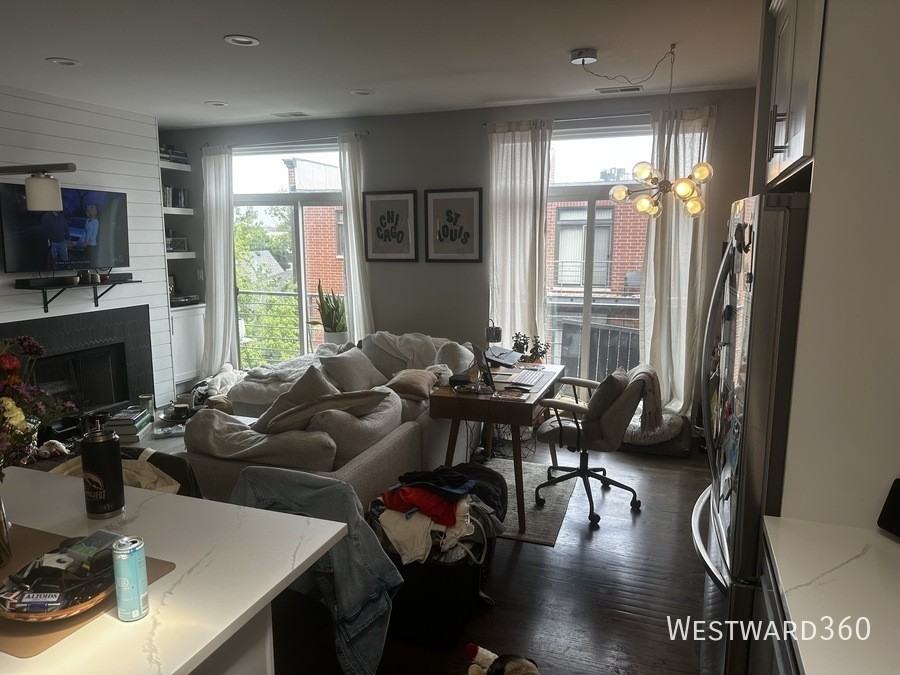 1830 N Winchester Ave #315 - Photo 3 of 18