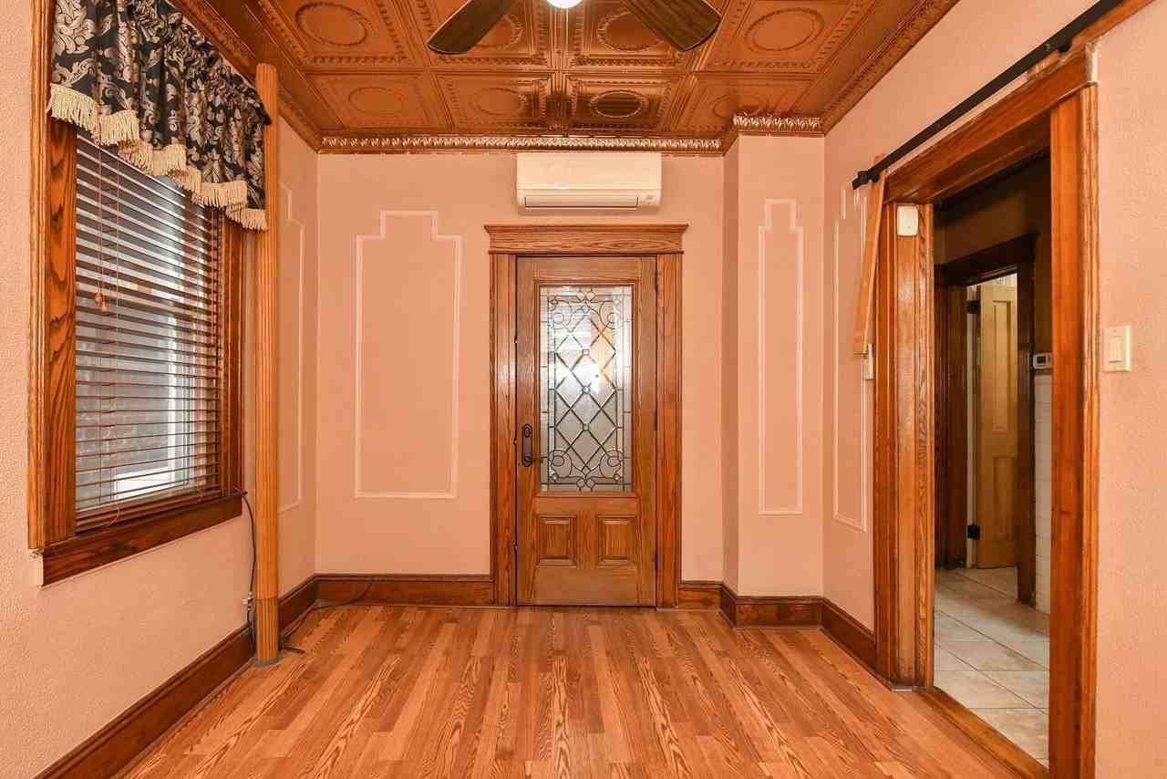 610 Columbia Ave #1 - Photo 7 of 32