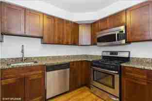 809 22nd St #1405 - Photo 1 of 1