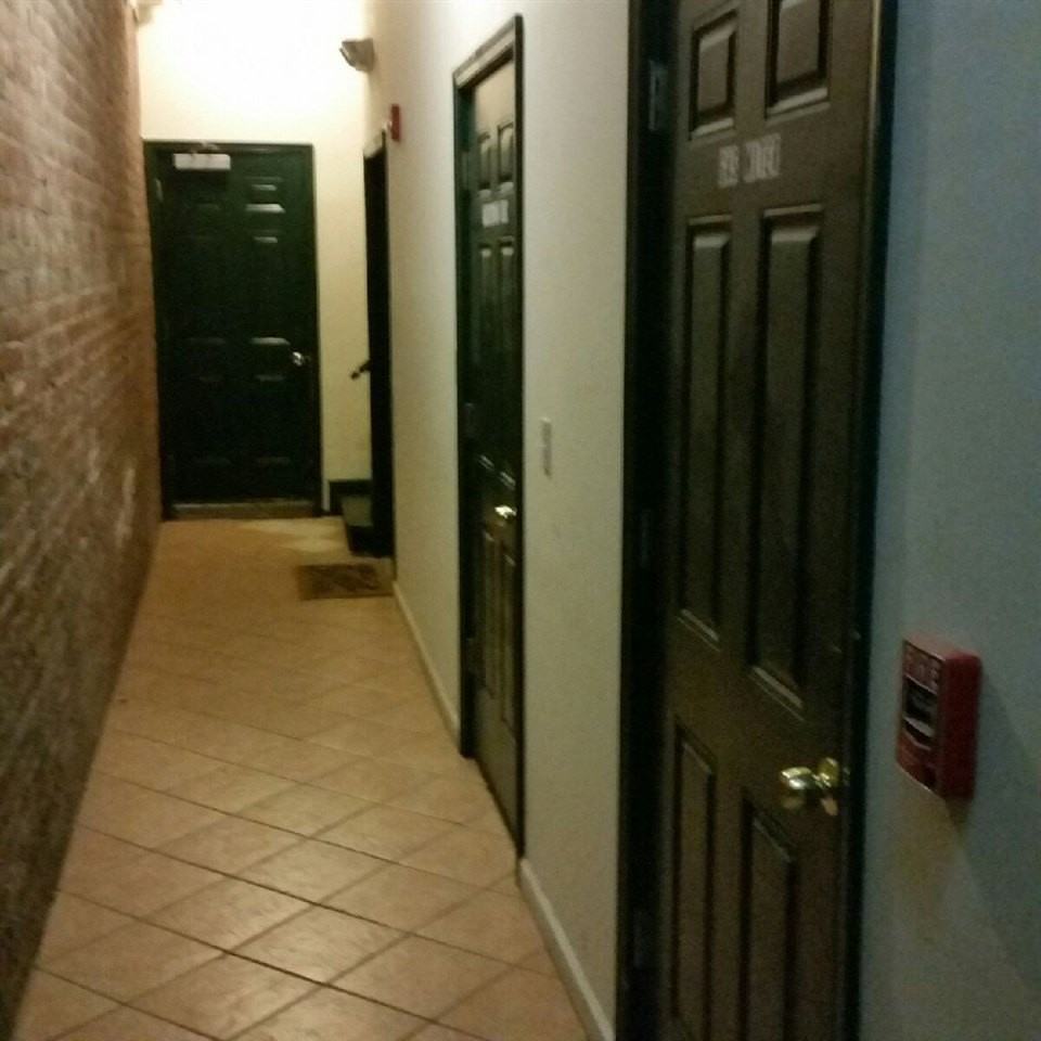 385 Avenue C #3 - Photo 3 of 10