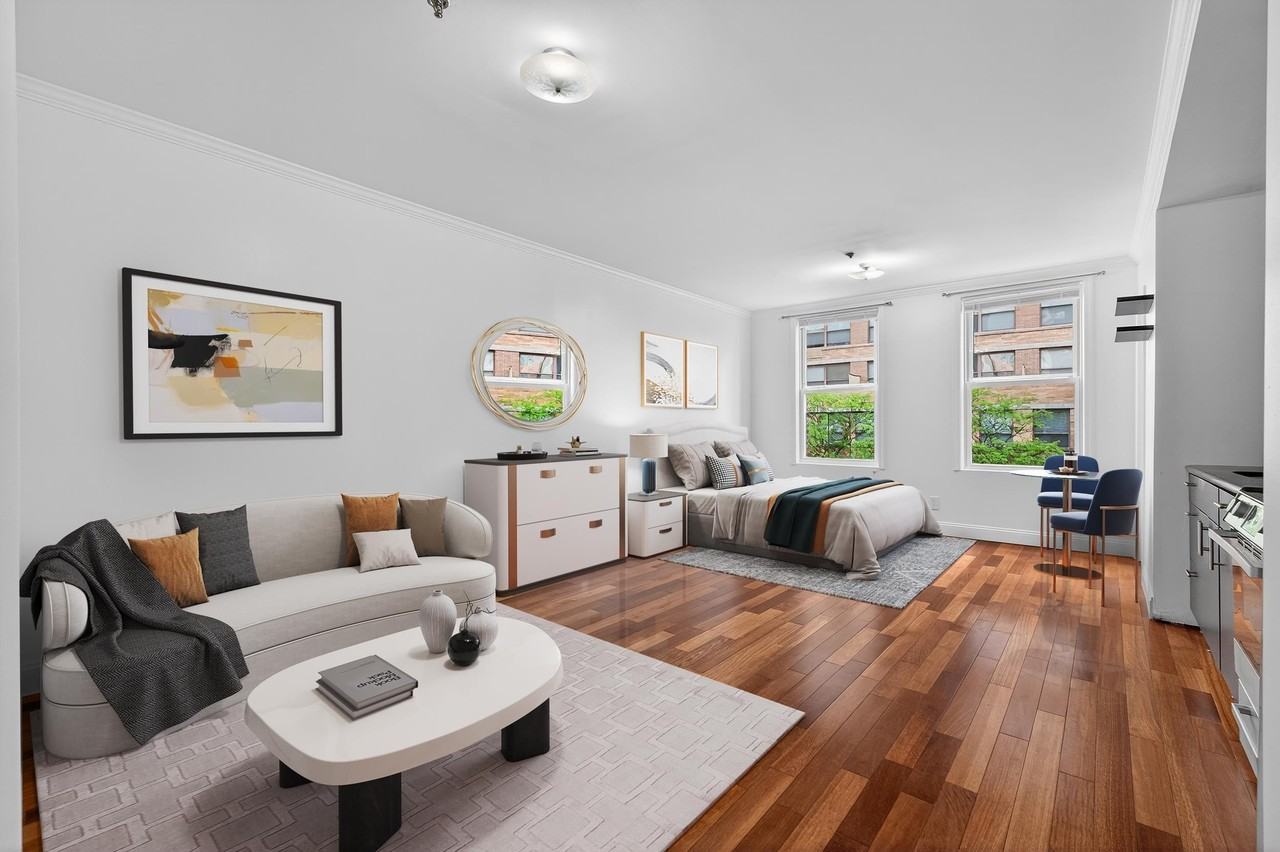 262 Warren St #3 - Photo 3 of 11